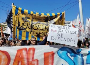 Venezia: perché la battaglia contro il ticket d’ingresso è una battaglia per il diritto alla città